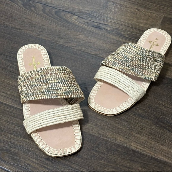 Bulibasha nwot sandals size 10.5 neutral color - Picture 2 of 8